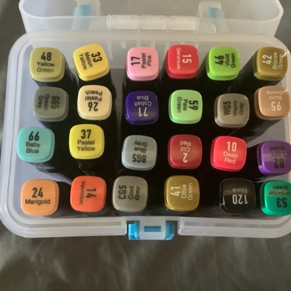 Alcohol Markers, 24 in count. - Picture 2 of 2